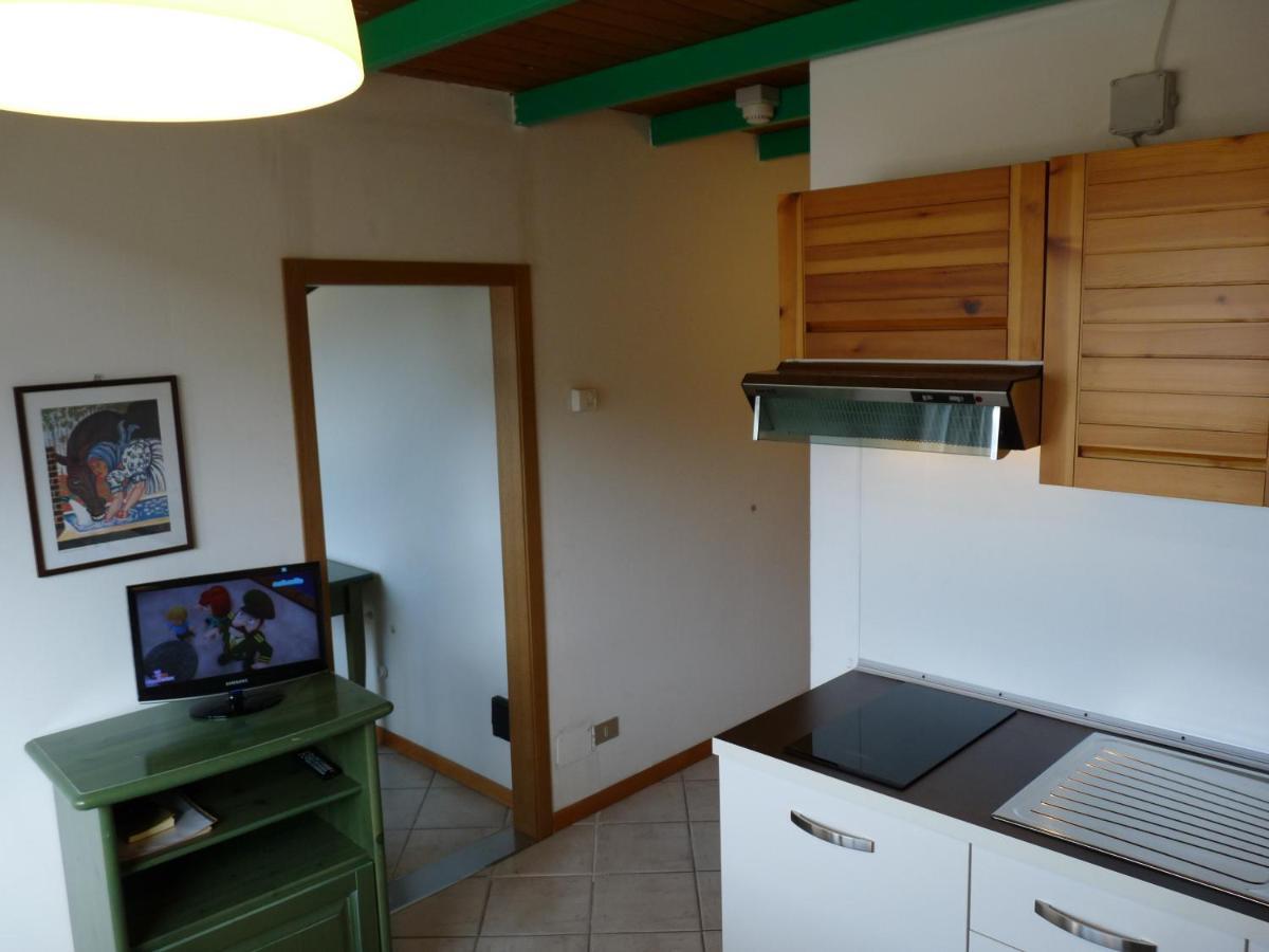 Hotel La Rosa Тельо Екстериор снимка