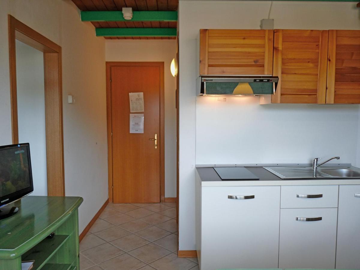 Hotel La Rosa Тельо Екстериор снимка